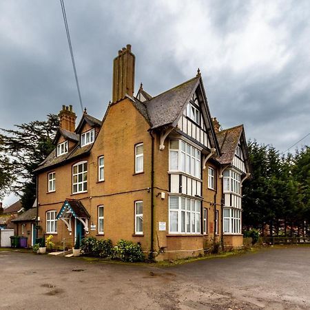 London Gatwick Inn Екстер'єр фото