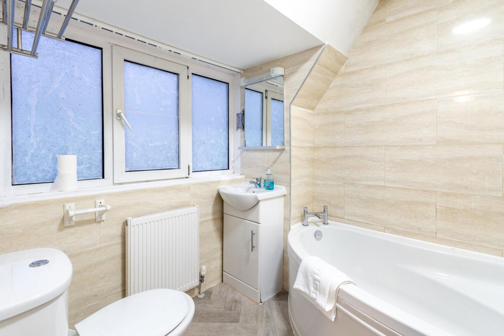 London Gatwick Inn Екстер'єр фото