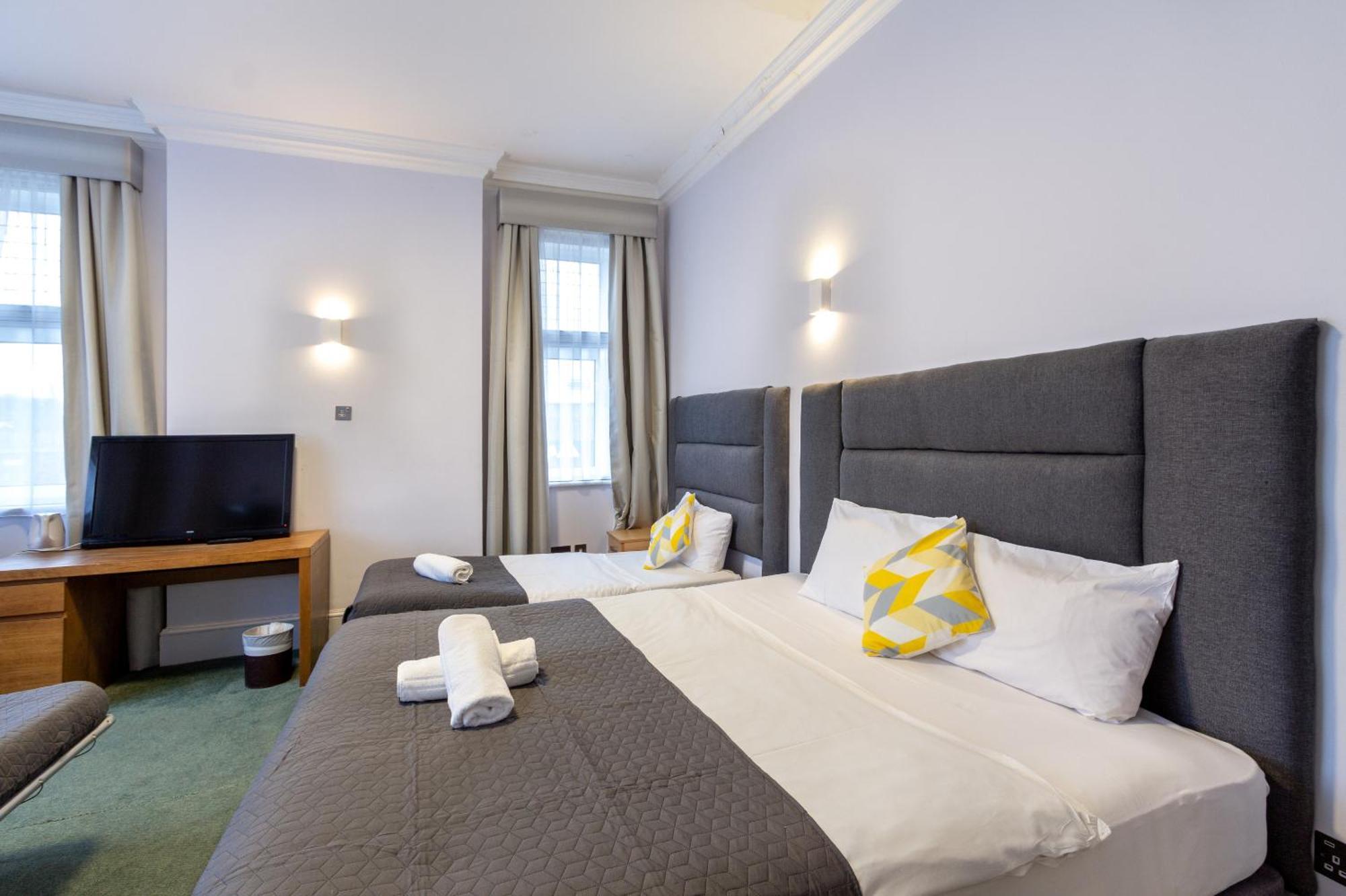 London Gatwick Inn Екстер'єр фото